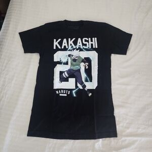 Naruto Shippuden Kakashi T-shirt Men's size Small |